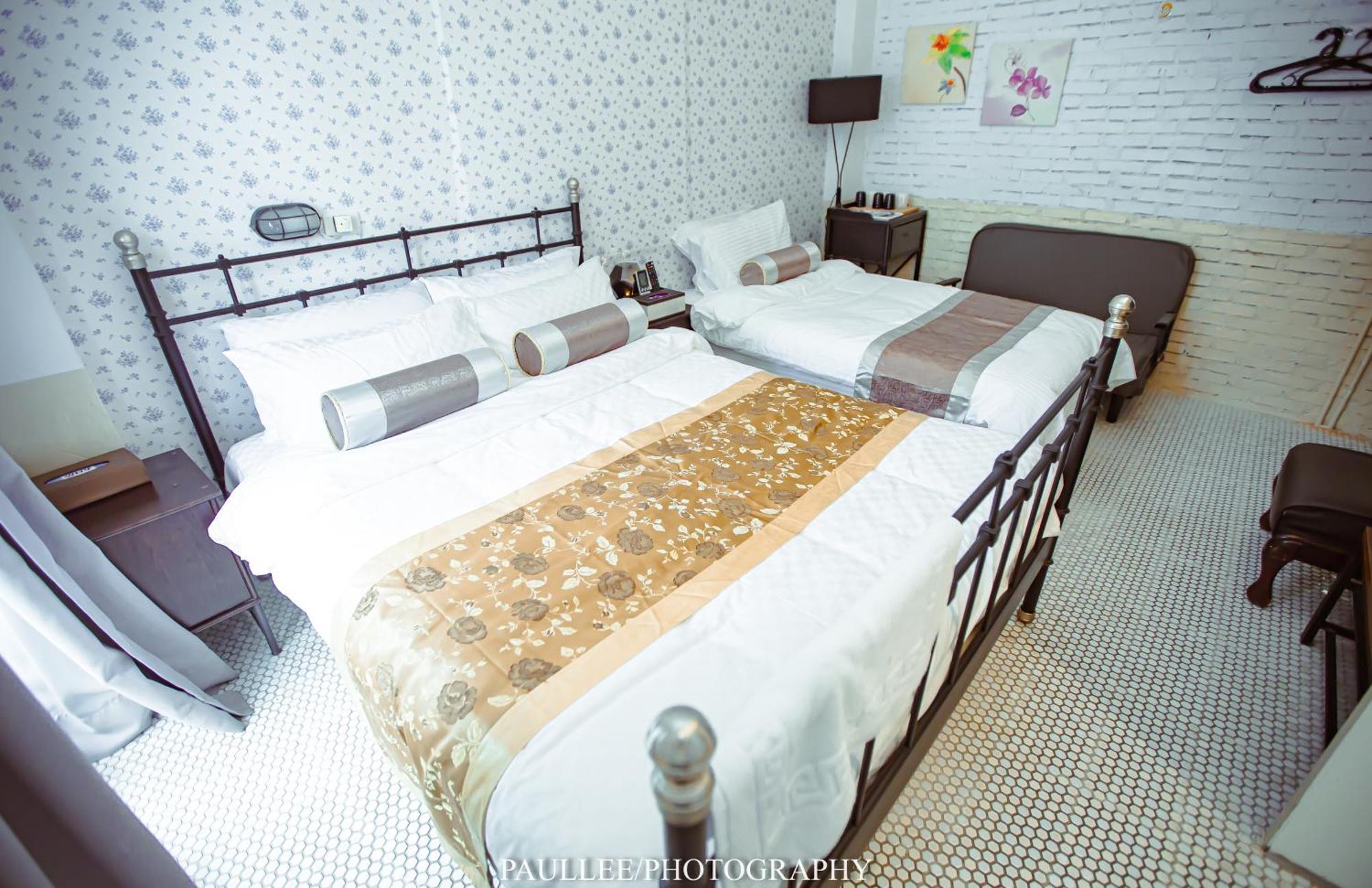 白狗公寓amo B&B市區金三角 東大門夜市 Hualien Eksteriør bilde
