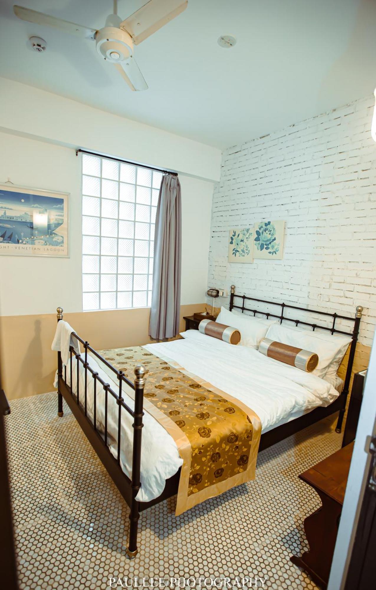 白狗公寓amo B&B市區金三角 東大門夜市 Hualien Eksteriør bilde